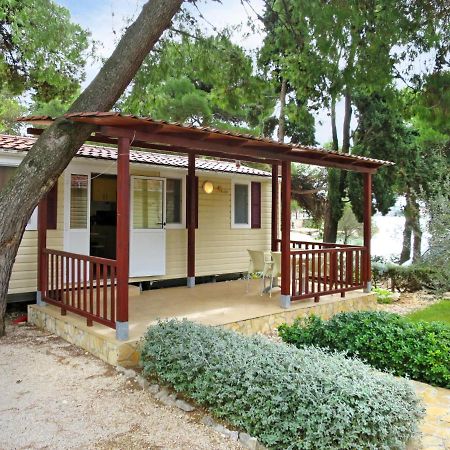 Holiday Home Camp Rozac - Tgr215 Trogir Luaran gambar